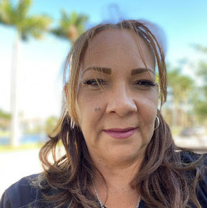 Meet your Posher, Sandra